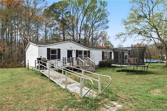 Building Photo - 8637 Durant Nixon Rd