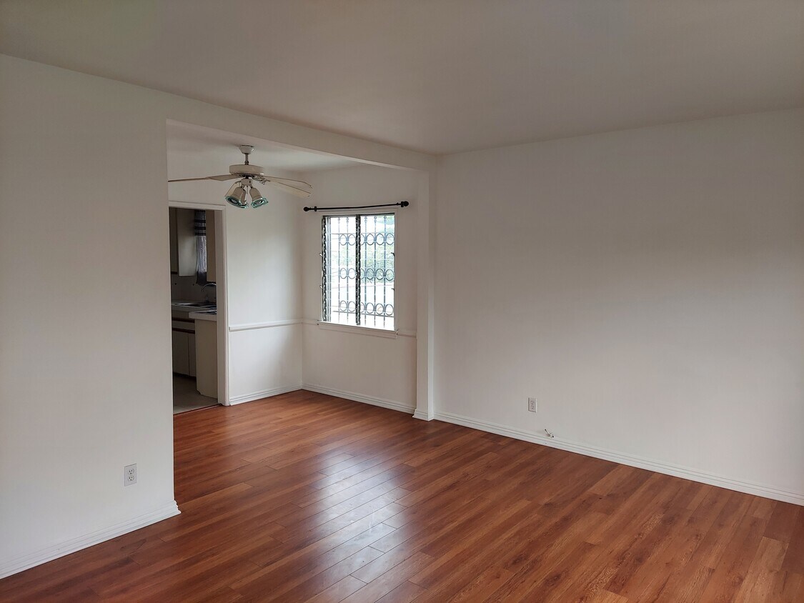 Foto principal - 721 N Harper Ave