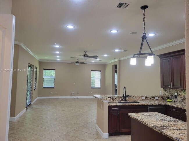 Foto del edificio - 13196 SW 190th St