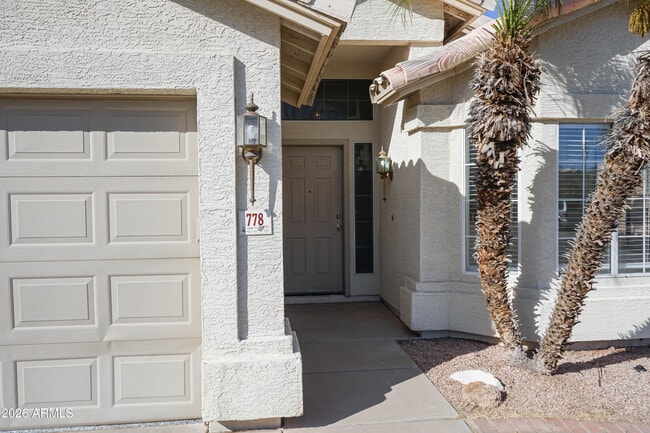 Building Photo - 778 E Park Ave