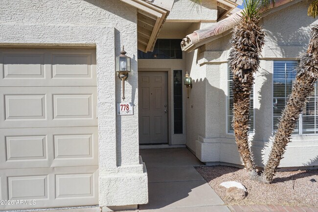 Foto del edificio - 778 E Park Ave