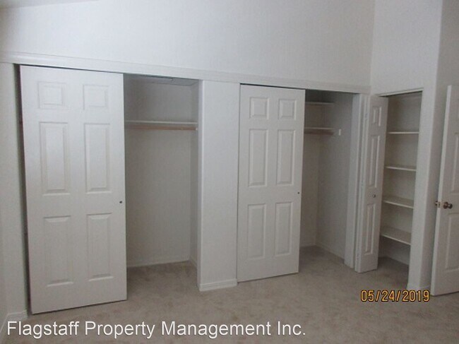 Building Photo - 3 br, 2.5 bath House - 2128 S. Linmar Court