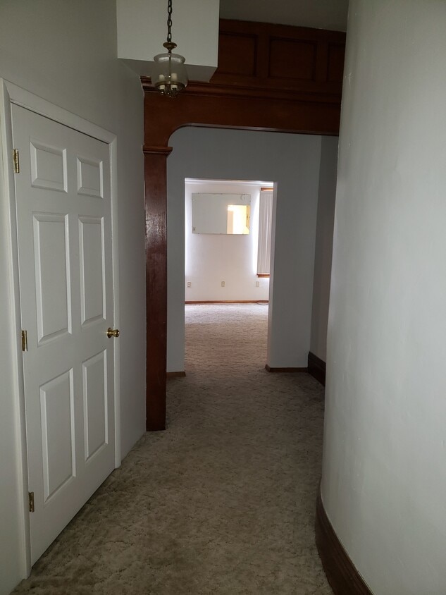Primary Photo - 449 Adams Ave