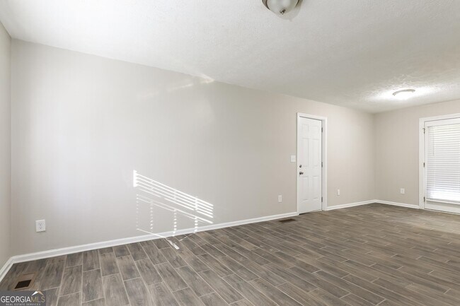 Foto del edificio - 109 Woodhaven Dr