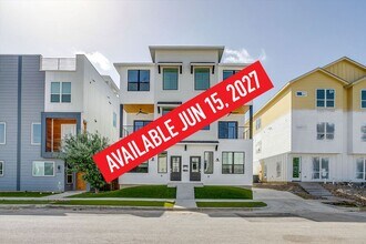 Building Photo - 2333 Benbrook Blvd