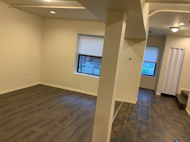 Building Photo - 928 W Gordon Ter