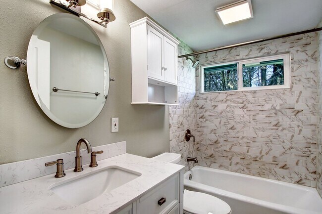 Foto del edificio - 23004 58th Ave W