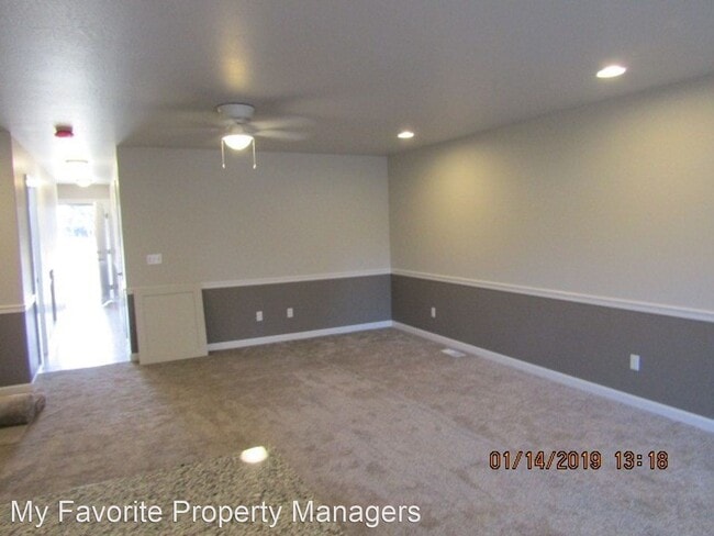 Building Photo - 3 br, 2.5 bath House - 137 Rivers Edge