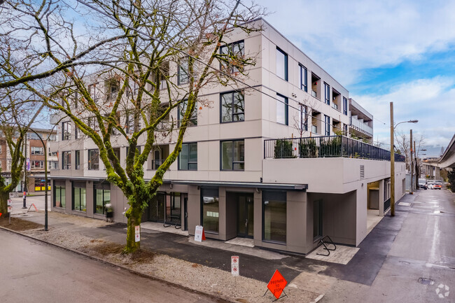Side View of Property - Nolo