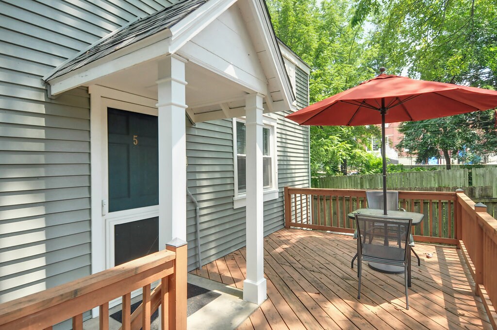 Primary Photo - 1607 Lucia Ave #5