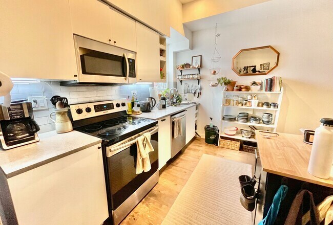 Building Photo - 5006 Pentridge St