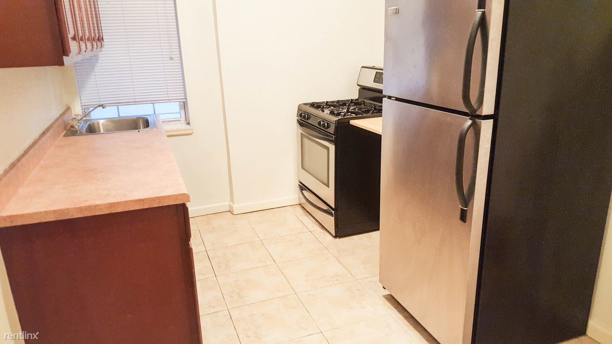 2 br, 1 bath - 2537 Church Ave - 2 br, 1 bath  - 2537 Church Ave