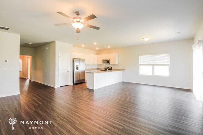 Foto del edificio - 311 Augustine Dr