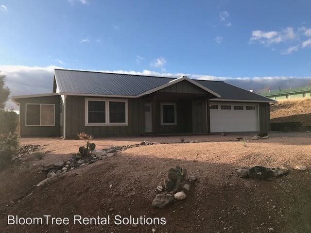 Primary Photo - 3560 Sunset Dr