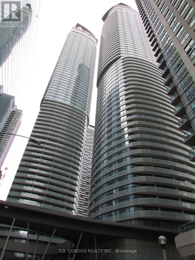 Building Photo - 12 York St