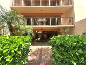 Building Photo - 8700 SW 133rd Ave