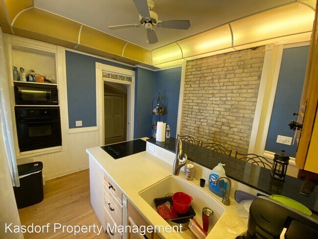 Foto del edificio - 3 br, 2 bath House - 1536 N Jackson St #1