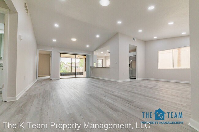 Foto del edificio - 2 br, 2 bath House - 3945 Cypress Landing W