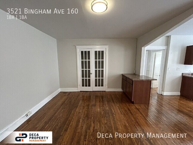 Foto del edificio - 3521 Bingham Ave