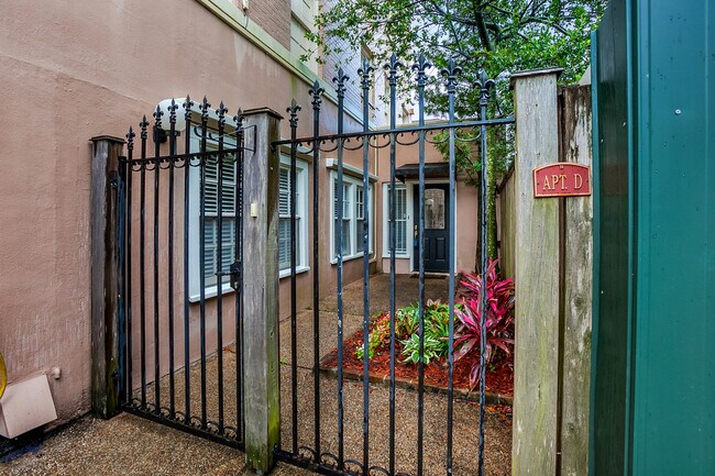 Foto del edificio - 7530 Saint Charles Ave
