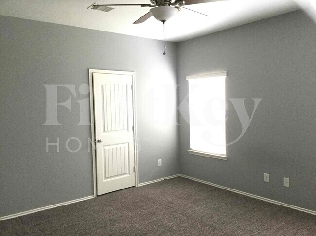 Foto del edificio - 7876 Galleon Field Ln