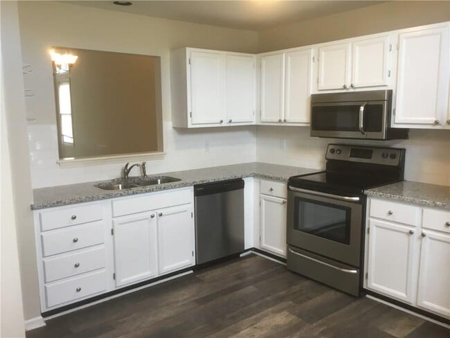 Building Photo - 10705 Pimlico Circle