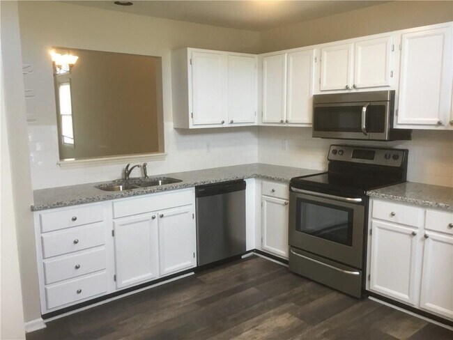 Foto del edificio - 10705 Pimlico Circle