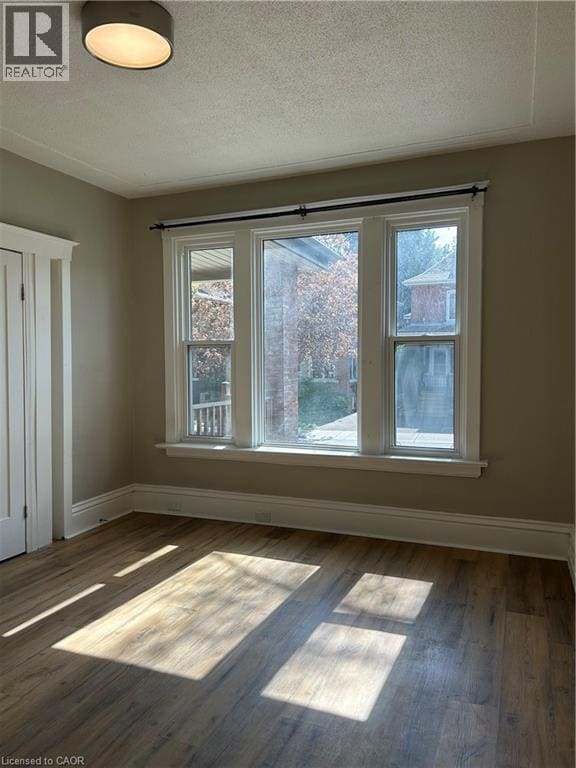 Building Photo - 62 Barnesdale Ave S