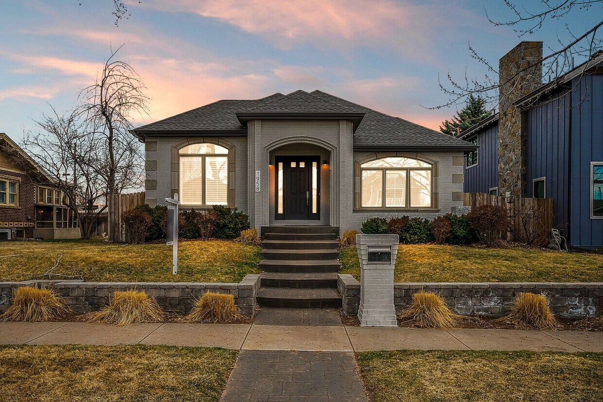 Beautiful 5BD, 4BA Platt Park Ranch with F... House Rental in Denver