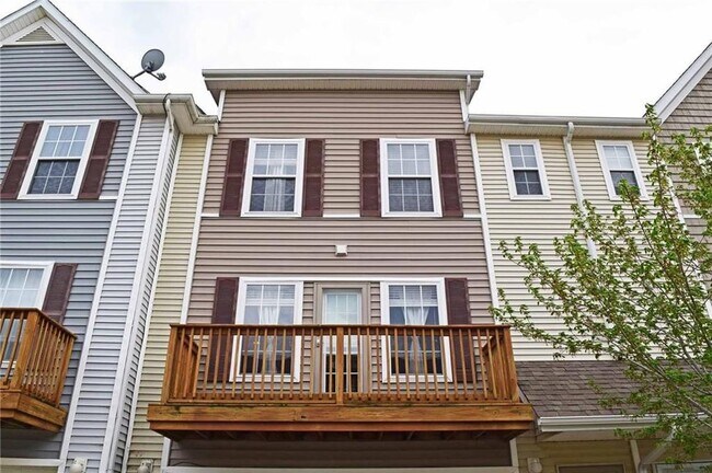 Foto del edificio - 2150 NE 18th Street #11