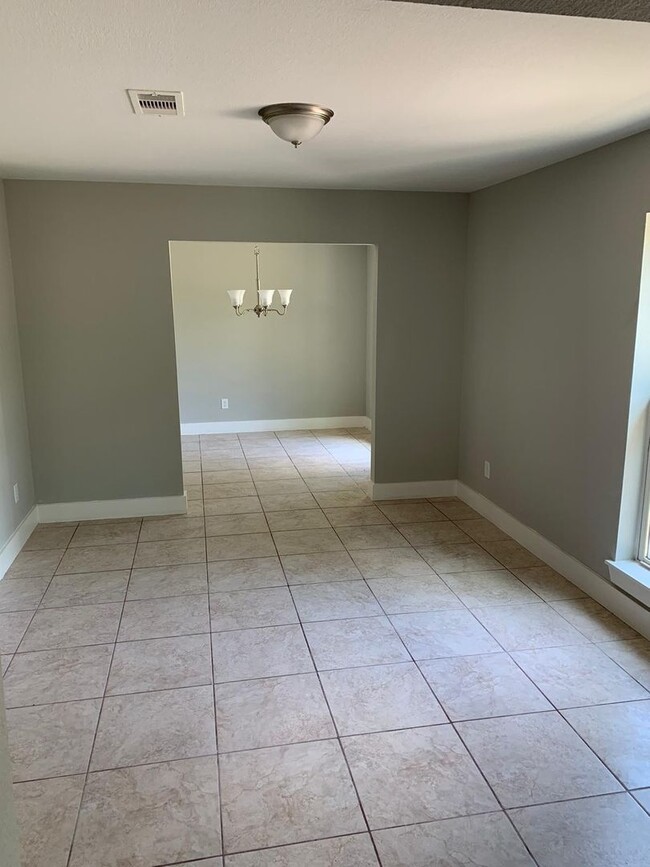 Foto del edificio - Gorgeous all renovated Home in Lumberton, TX!