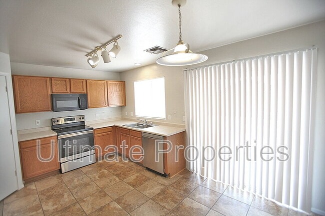 Building Photo - 12203 W Windrose Dr