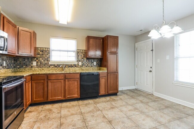 Foto del edificio - 1170 Fielding Ln