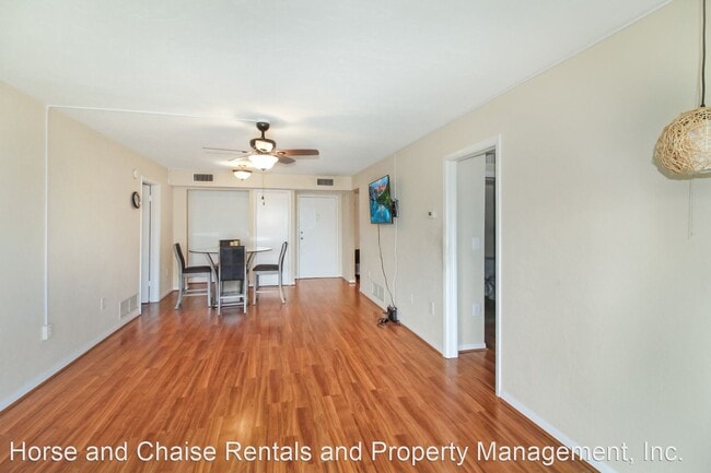 Building Photo - 2 br, 2 bath House - 618 Bird Bay Dr S. #309