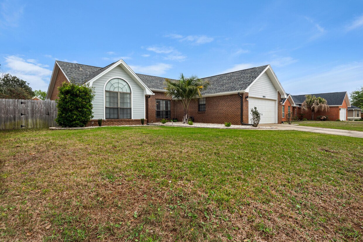 10093 Calle De Palencia, Navarre, FL 32566 House Rental in Navarre