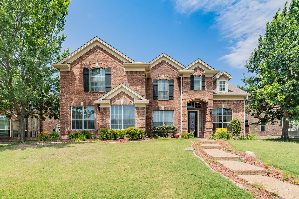 Foto principal - 1605 Buckhorn Dr