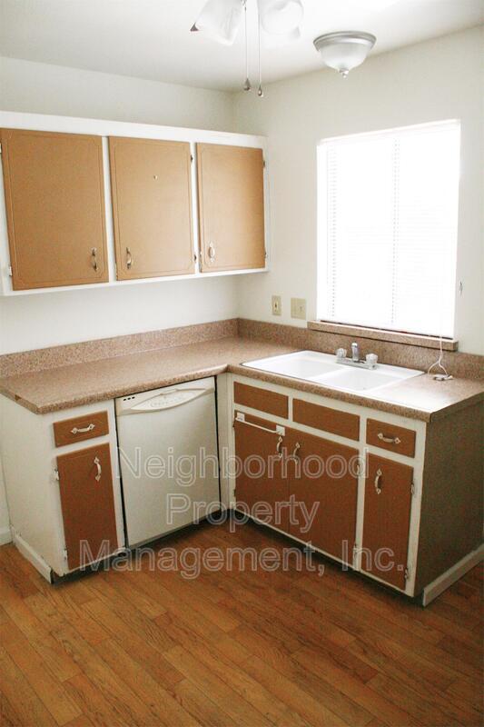 101 W Wrenwood Ln, Fresno, CA 93704 House Rental in Fresno, CA