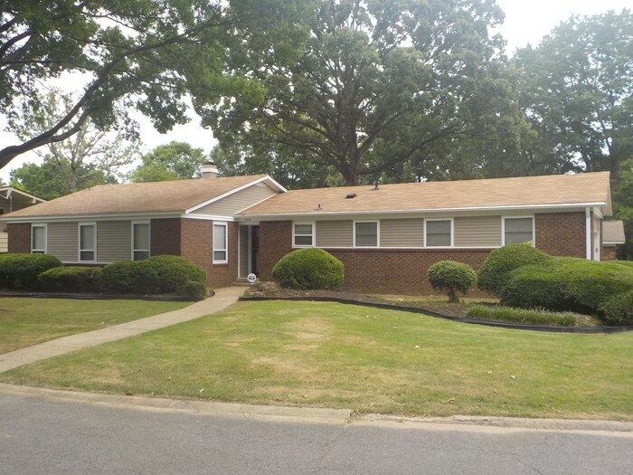 7318 Ouachita Dr, Little Rock, AR 72205 House Rental in Little Rock, AR