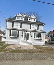 Building Photo - 13 Jackson Ave