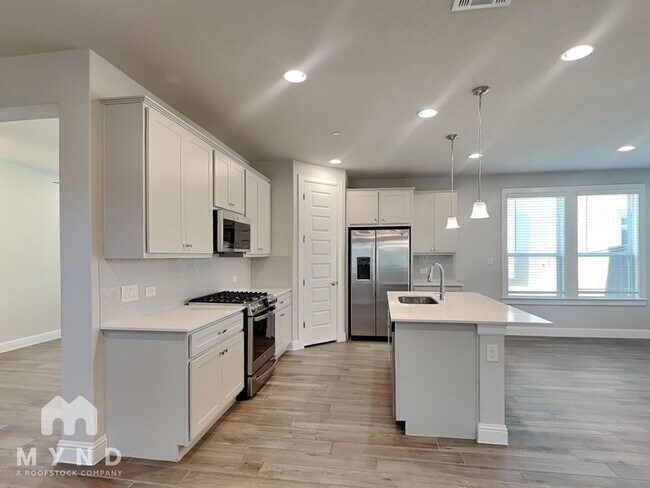 Building Photo - 2605 Sam Bass Rd