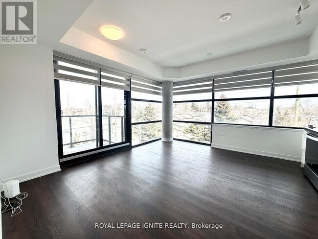 Building Photo - 1604 Charles St