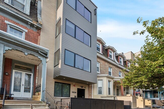 Foto del edificio - 3828 Baring St