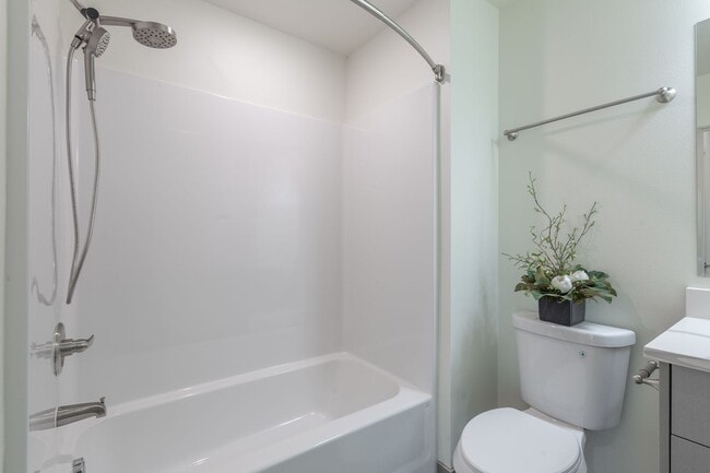 Interior Photo - Urban 33