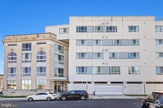 Building Photo - 5885 Colorado Ave NW