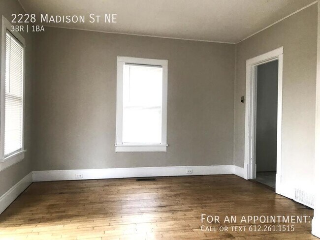 Building Photo - 2228 NE Madison St