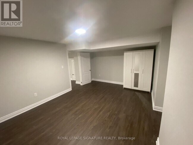 Photo du bâtiment - 487-3-R487 Aztec Dr
