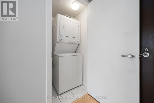 Building Photo - 80 Western Battery Rd