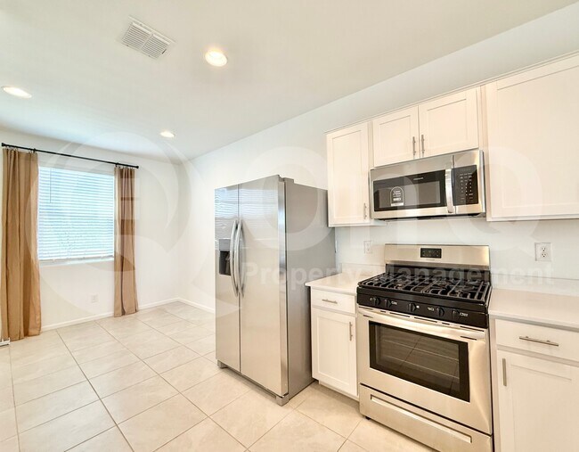 Foto del edificio - 3268 W Caleb Rd