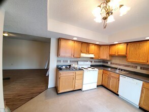 Building Photo - 6418 Venango Dr