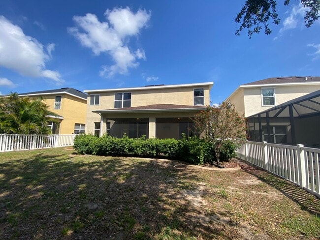 Building Photo - 10044 Winding River Rd